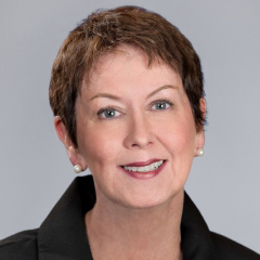 Headshot of Donna Havens, the Connelly Endowed Dean of the Villanova University M. Louise Fitzpatrick College of Nursing